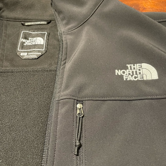 The North Face Men’s Apex Bionic 3 Jacket size Small - Picture 4 of 7